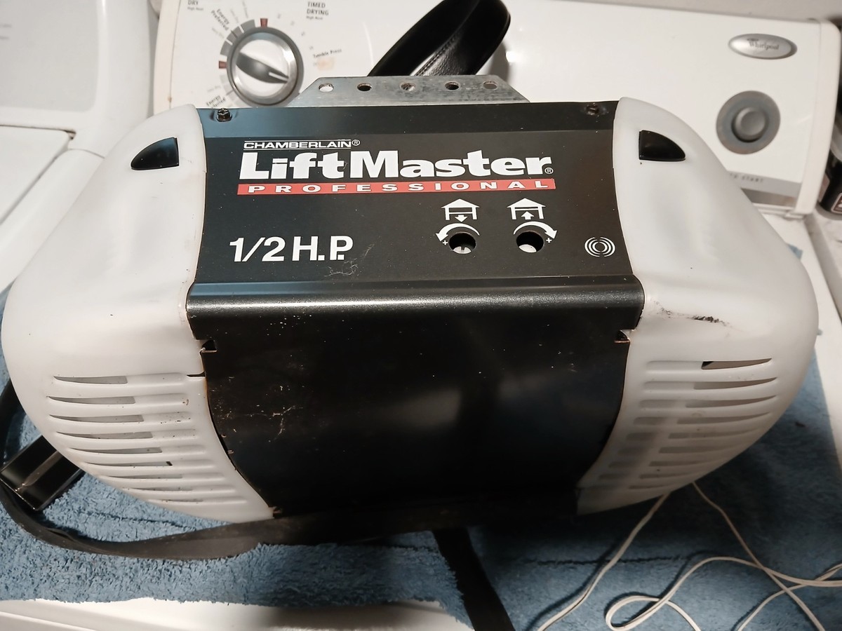 Liftmaster Pro 1/2 HP Chain Drive Garage Door Opener Working