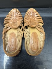 Gorgeous vintage Brazilian woven leather huarache slides size 5