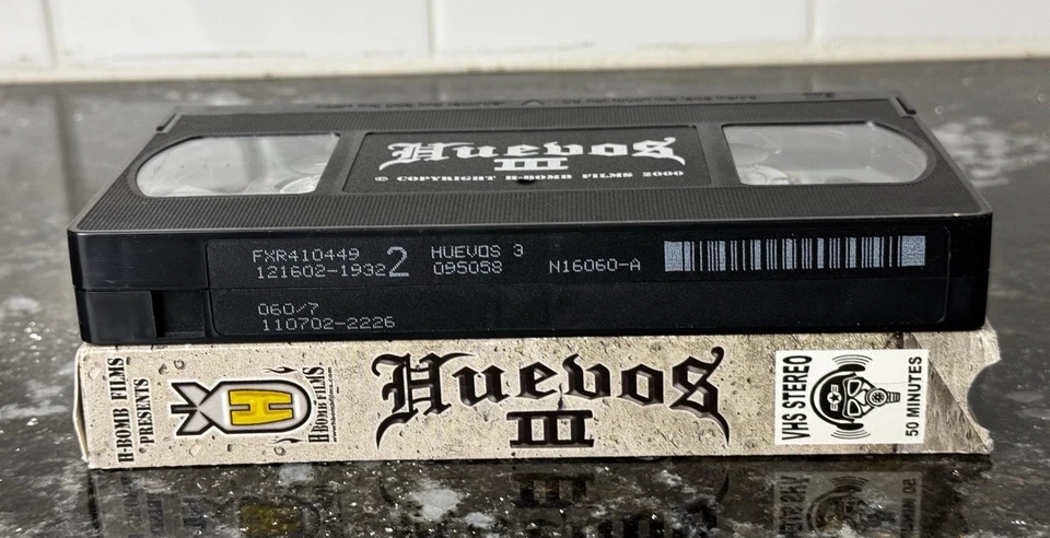 Huevos III 3 ATV Quad Racing Stunts VHS H-Bomb Films Wes Miller Xtreme Sports Foto 2 de 4