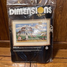 Dimensions Needlepoint Kit Seaside Inn 2275 Charles Wysocki Wool 20" X 12"