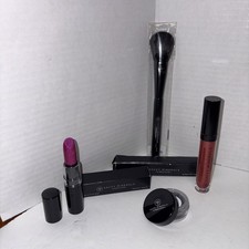 Savvy Minerals by Young Living Set Lip Stick, Gloss, Eyeliner,  Brush