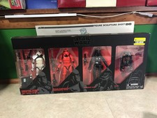 Star Wars Black Series 6  NIB - Entertainment Earth Sandtrooper Crimson R2-Q5