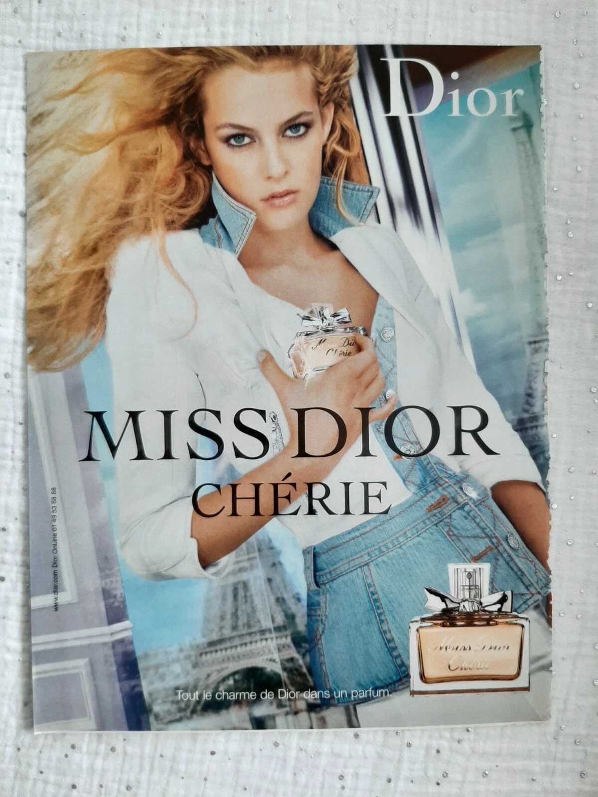 Publicité papier Parfum. Perfume Ad C. Dior Miss Dior Chérie de 2006