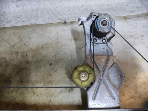 Elevalunas Delantero Izquierdo para OPEL VIVARO Combi 2.9t Corto 2004 1043614 - Imagen 2 de 10