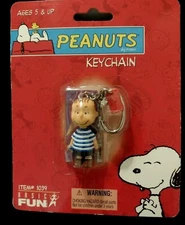 BASIC FUN Peanuts Linus key chain with blanket blue stripe shirt NEW ON CARD