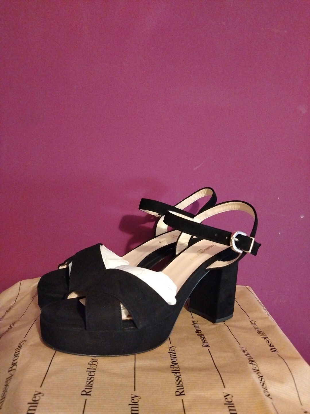 APL Sandali Russell & Bromley Topform in pelle scamosciata neri taglia 8