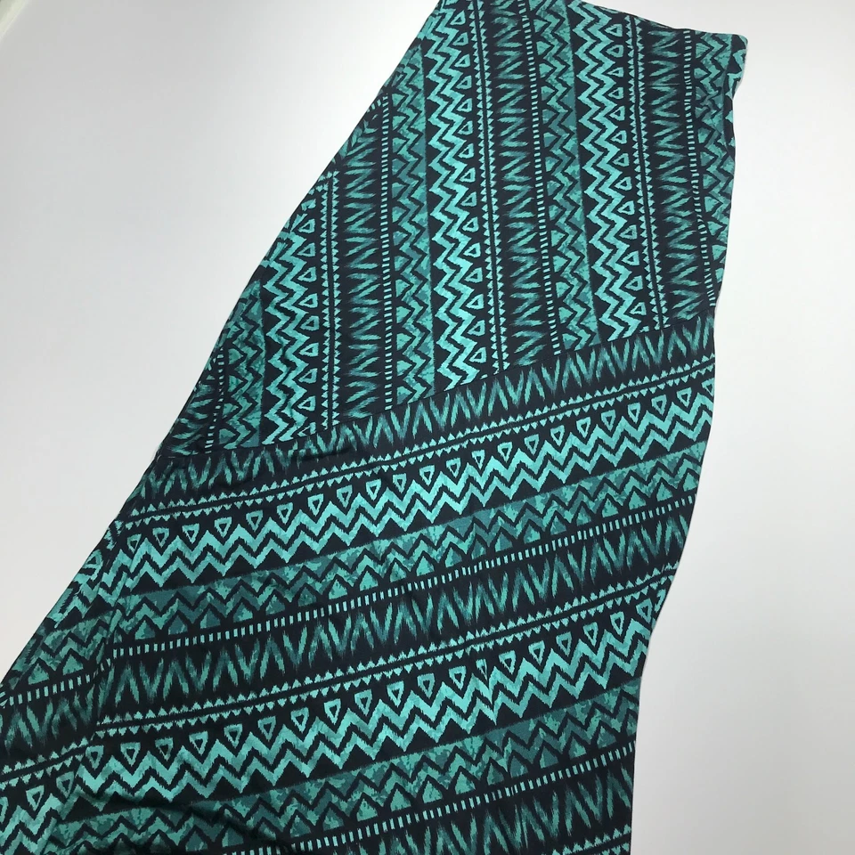 Matty M Green & Black Geometric Ikat Print Long Maxi Summer Vacation Skirt Sz XS - Image 3 of 4