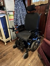 Quantum J4 Power Wheelchair
