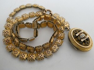 Authentic Victorian Pearl Onyx Gold Plated Ornate Linked Double Sided Locket Necklace