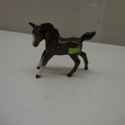 Beswick England Shire 3 3/8'' Foal Brown Porcelain Stretched Horse Figurine #996