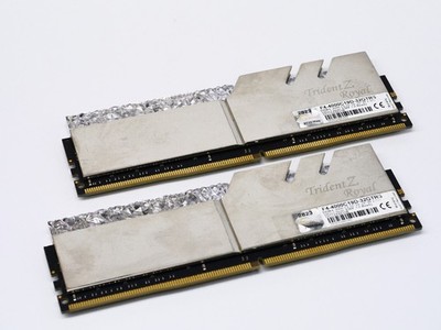 G.Skill Trident Z Royal DDR4-4000 32GB (2x16GB) Set of 2, Total 64GB