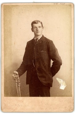 CDV Circa 1890s T.S. Marceau Handsome Young Man In Suit San Francisco