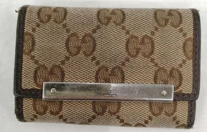 Coque clé 6 rangées modèle GG modèle numéro 127048 1147 GUCCI
