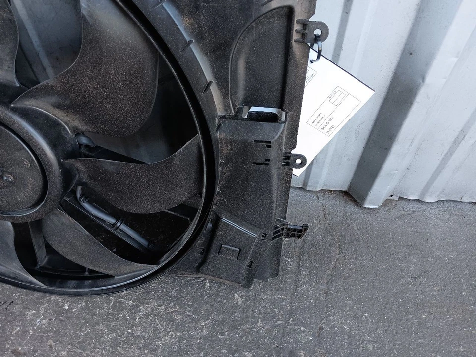 Ventilador radiador motor eléctrico mercedes 204 c250 e350 2049066802 Foto 3 de 4