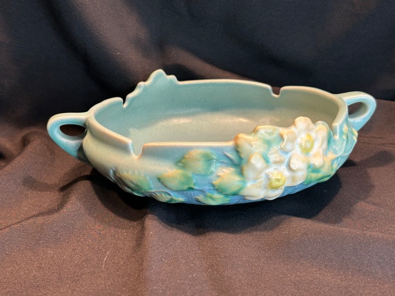 Vintage ROSEVILLE White Rose On Blue Console Bowl/Ash Tray PERFECT