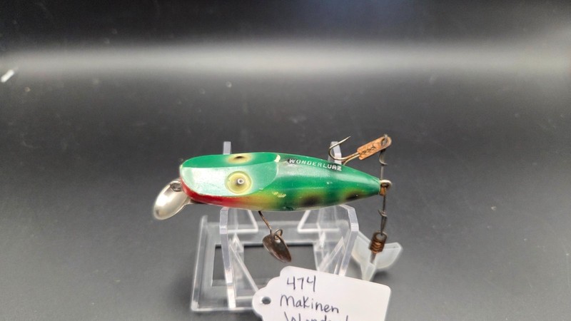 Lot 474 EARLY  Vintage Makinen Tackle Company WonderLure Crankbait, Back Marked