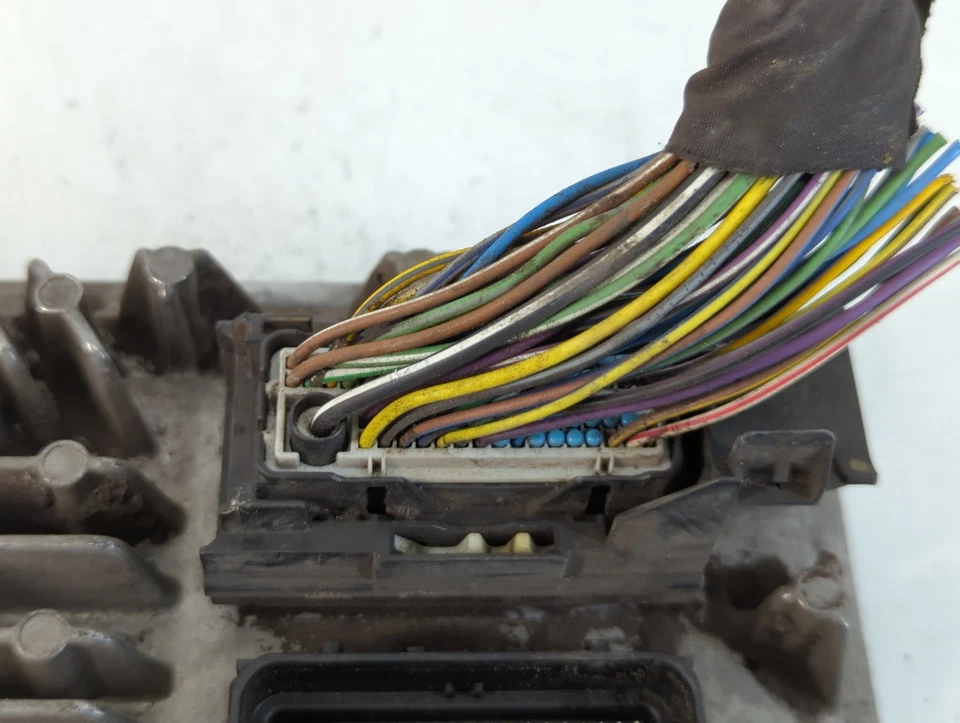 Computadora de control del motor GMC Sierra 1500 2014-2016 Ecu Pcm Ecm Pcu OEM CE8Q0 Foto 3 de 4