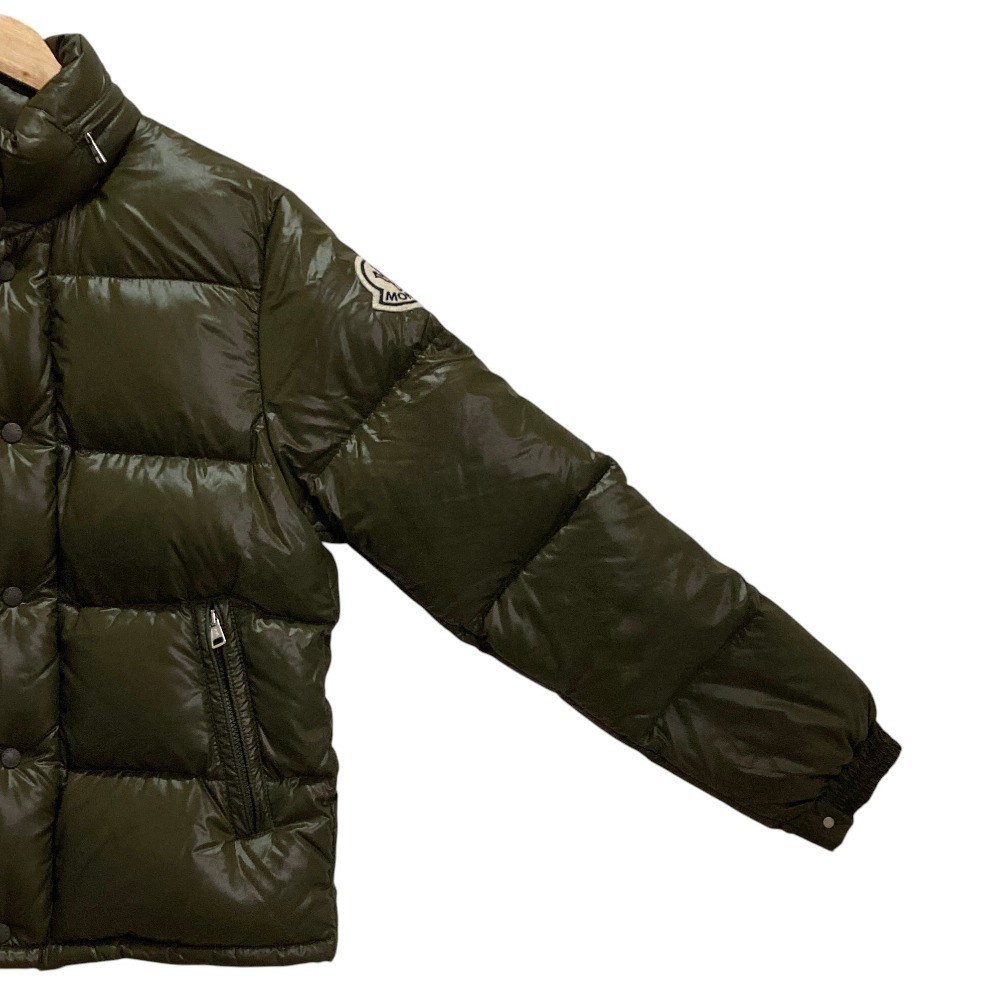 MONCLER グリーン EverestダウンジャケットMサイズ1 MONCLER Everest Large Patch Down Jacket, Size 1, Khaki mens USED