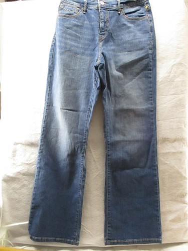 Perfectly Slimming 512 Skinny Leg 