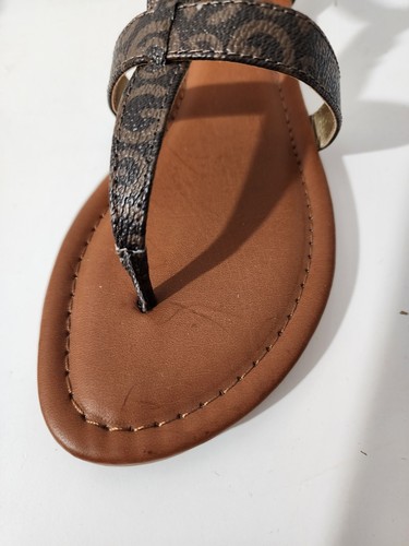 GBG Los Angeles Brown Gold Logo Thong Flat Ankle Strap Sandals Women’s Size 5.5M - Picture 5 of 7