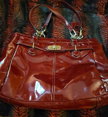 Coach Purse, Maroon leather No. E1293-17855M Authentic Coach. 8in drop Pink insi