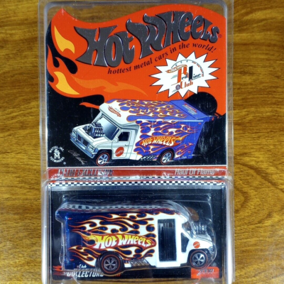 Hot Wheels RLC Club Exclusive Haul Of Flame 1493/3500 White