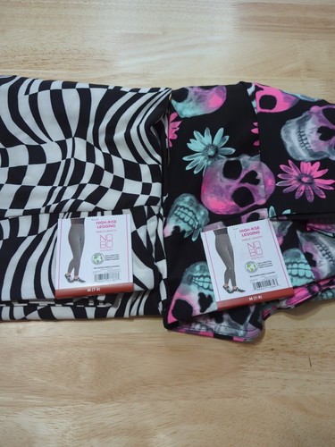 2 For $20 No Boundaries Ankle Leggings Black Geo & Floral Skulls Medium (7-9) - Picture 2 of 8