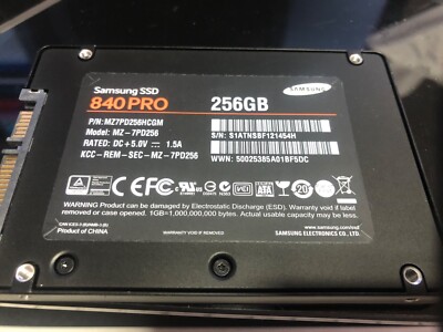SAMSUNG 840 PRO 256GB Solid State Drive SSD MZ-7PD256