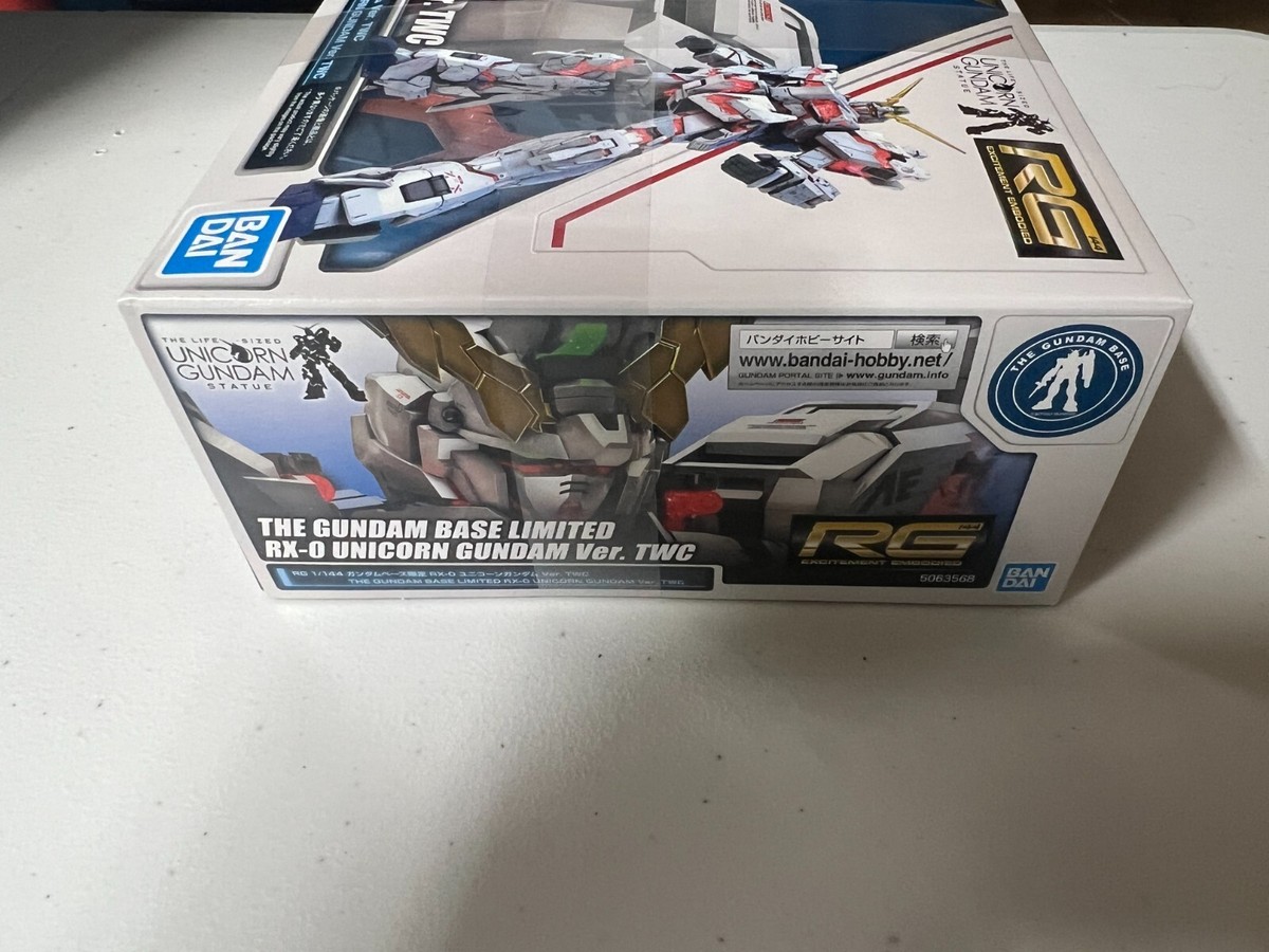 RG RX-0 Gundam Unicorn Ver TWC 1/144 Gundam Base Limited Edition