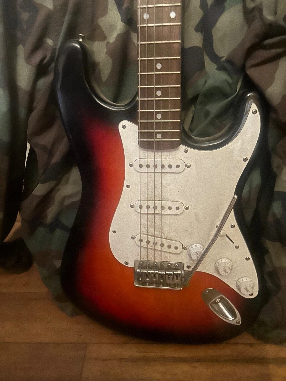 Picture 2 of 5