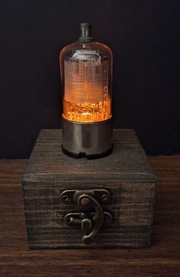 Old Vintage Radio Lighted Vacuum Tube - Novelty Night Light / LED Amp Desk Lamp