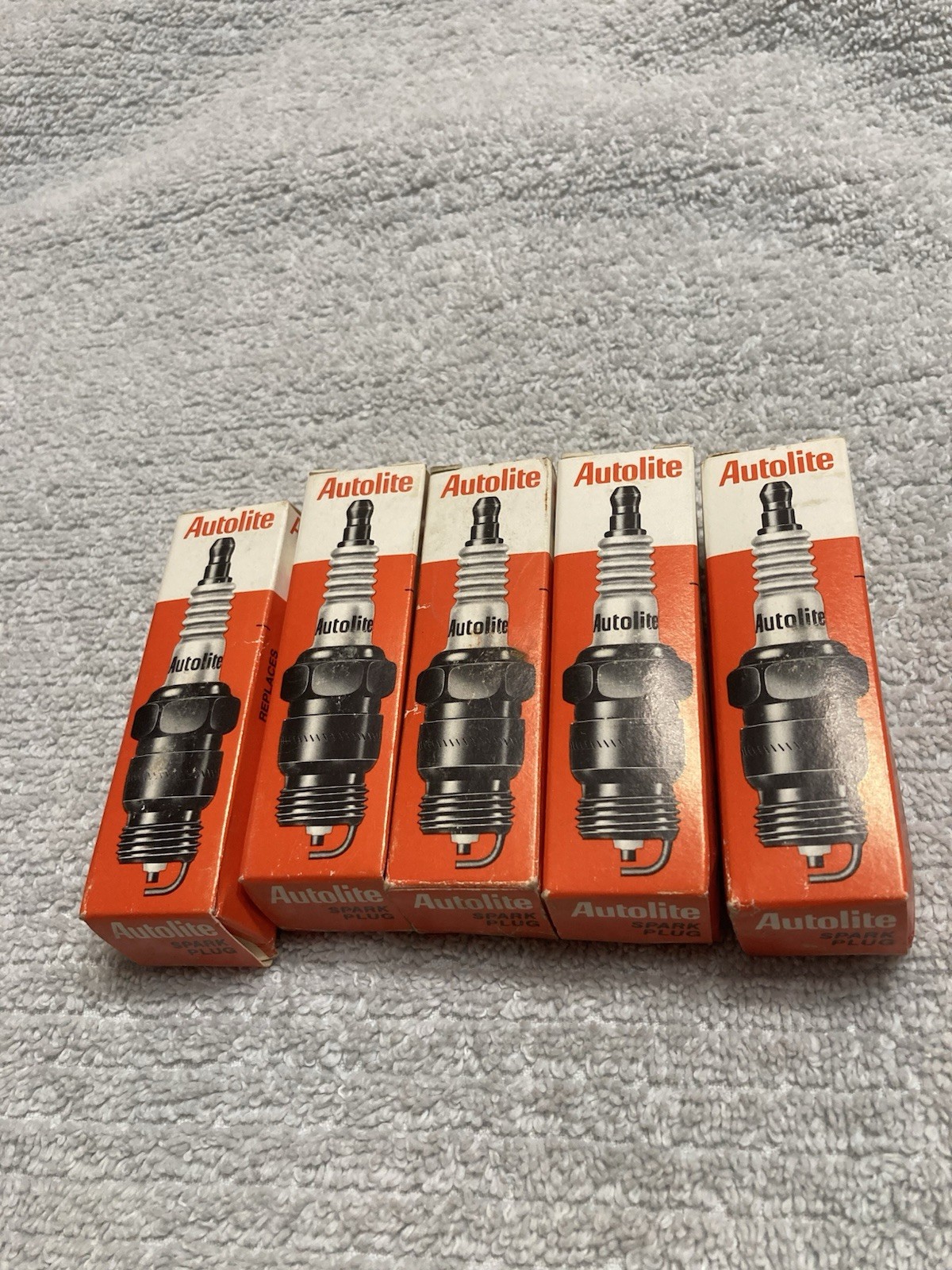 Qty 5 Spark Plug-Copper Resistor Autolite 2546