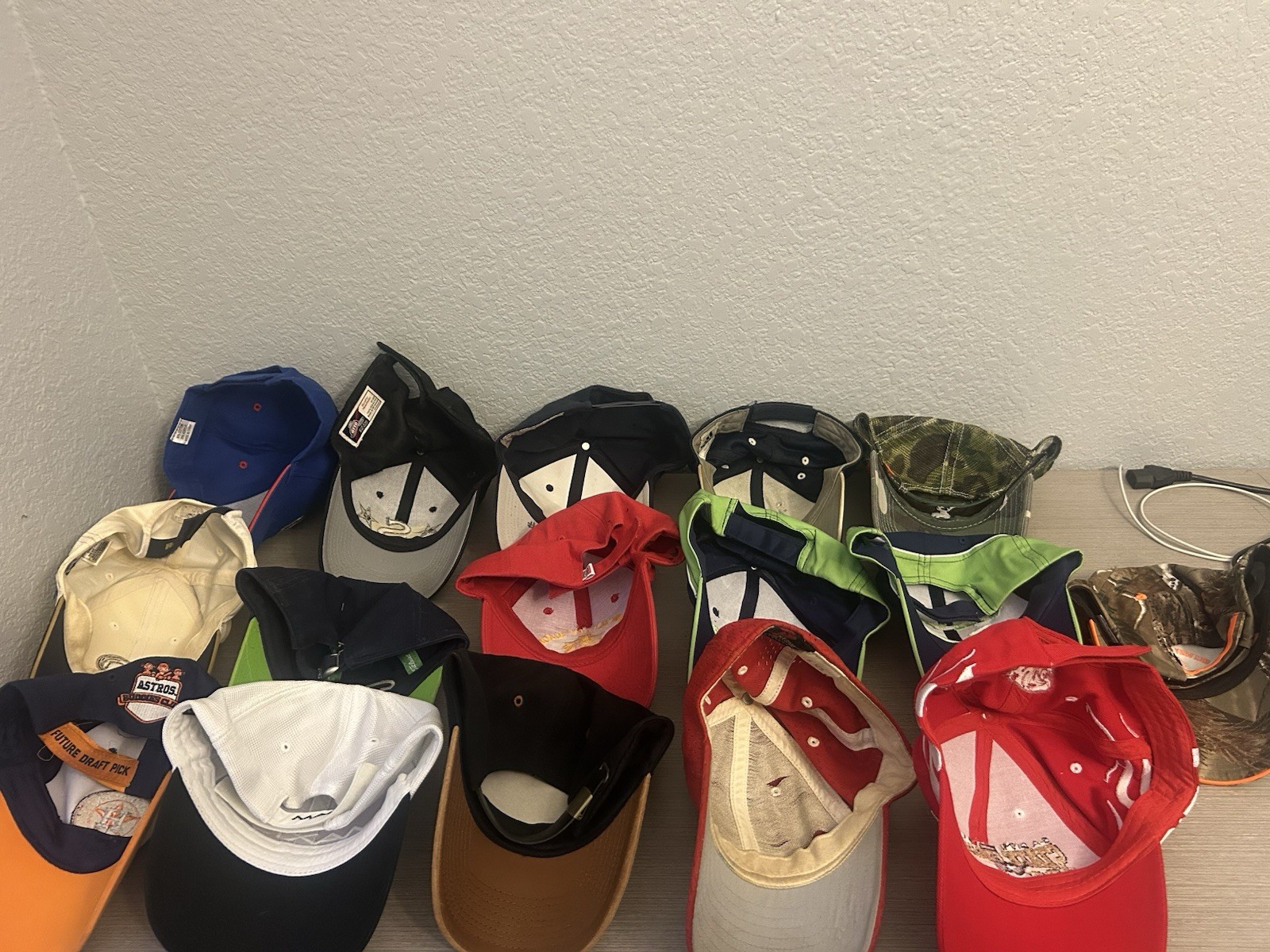 baseball caps - image 8