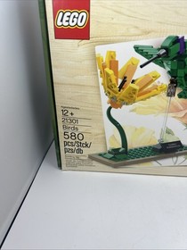 LEGO Ideas 21301 Birds Set Blue Jay Hummingbird Robin With Box