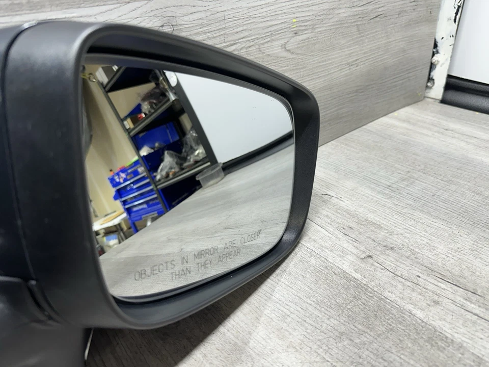 2009-2013 Volvo XC60 Power Door Mirror Passenger RH BLIS Power Fold Camera (14)) - Image 3 of 4