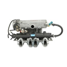 Ansaugkrümmer mit Einspritzventilen für VW Golf Passat 2.0i 037133223K 028015101