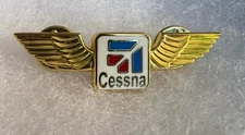Cessna Wings Lapel Pin Skyhawk Caravan Skylane 172 208 182 150 NEW