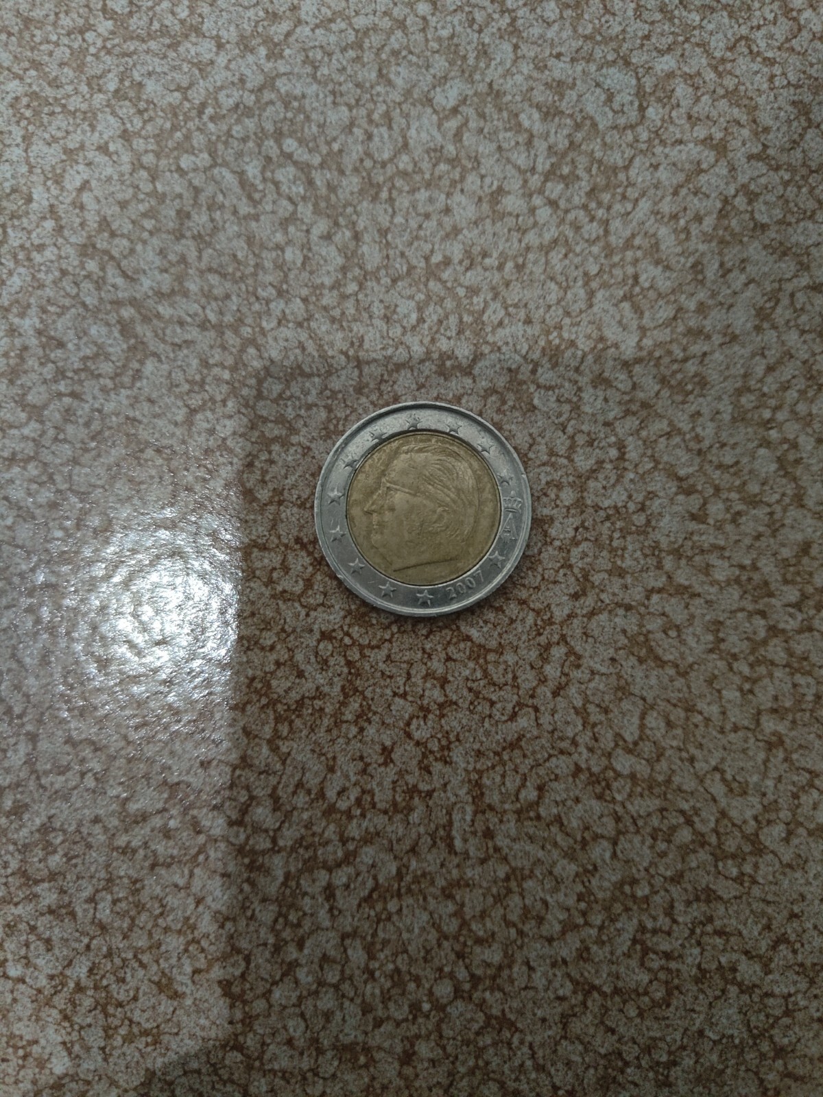 Foto 1 di 2
