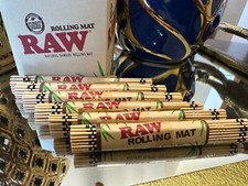 RAW Bamboo Rolling Mat Natural Cigarette Rolling Tray/Mat 6 Count