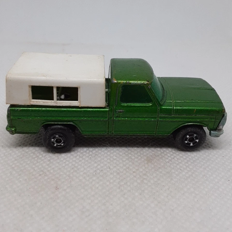 Lesney Matchbox Superfast No. 50 Kennel Truck 1968 Green Made In United Kingdom - Image 4 of 4
