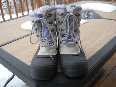 WOMEN'S RANGER WINTER SNOW BOOTS SIZE 9 