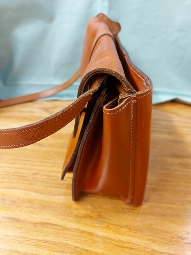 Vintage Brown Italian Leather Handbag / Satchel, Made in Republic of Ireland - Picture 6 of 12