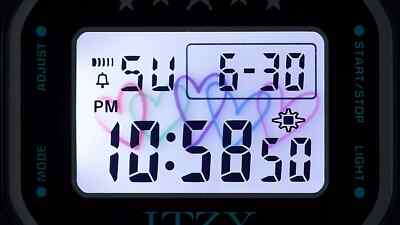 「ITZY」限定モデルCASIO G-SHOCK GMD-S5610IT-6JR CASIO G-SHOCK GMD-S5610IT-6JR ITZY Collaboration Women Watch