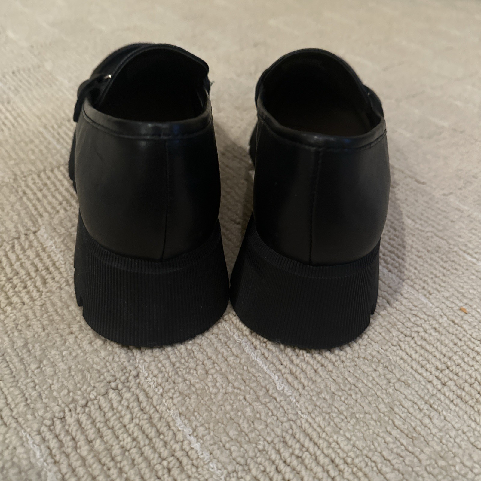 Used - Good Condition BCBGeneration Black Raylin … - image 3