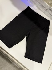 LOT OF 2 EUC Yoga Buttery Soft Bike Shorts 9  Inseam Medium