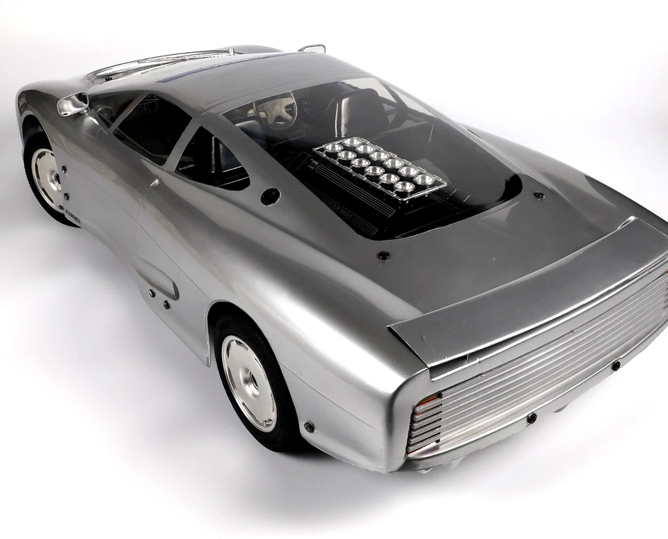 Kyosho Jaguar XJ220 1/10 Nostalgia RC Car Series 4260 - Rare Vintage Model - Image 3 of 4