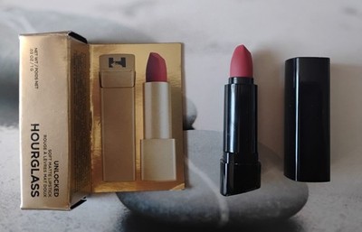 HOURGLASS / SOFT MATTE LIPSTICK FOXGLOVE Minilippenstift 1 g