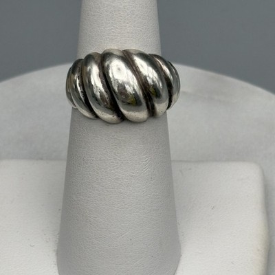 Vintage Sterling Silver Ribbed Dome Ring Shrimp 925 Size 6 Retro