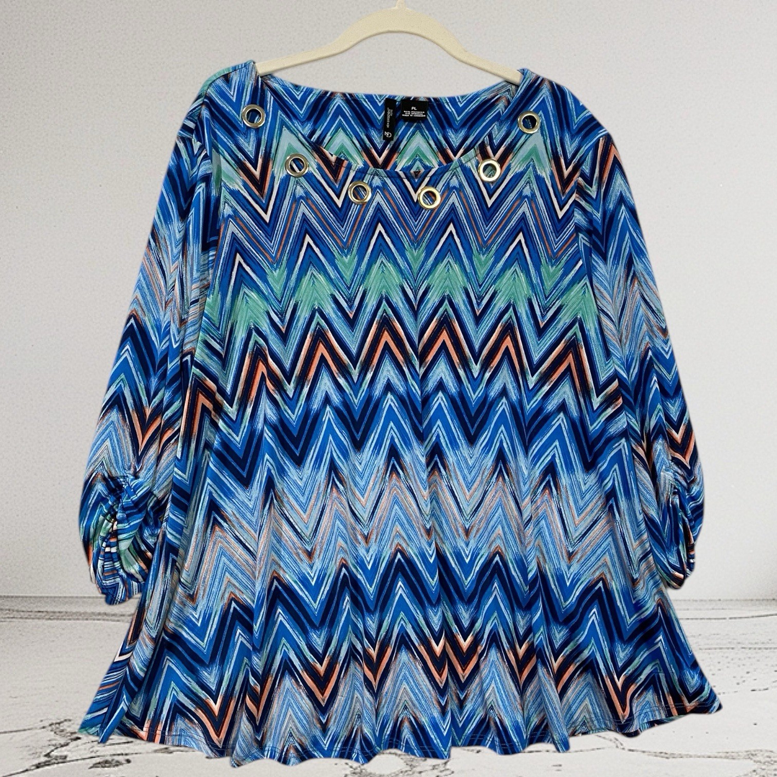 New Directions Chevron Print Ruched Sleeve Top Women’s Large Petite Boho Chic
