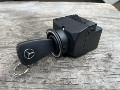 98-03 Mercedes W210 W202 E-Class C-Class Ignition Switch Module w Key 2105450208